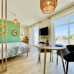  Appartement Le Phare Ouest - 80 M De La - Vue Ocean Sur Le Balcon - Entierement Renove - Internet Debit - Nouveau